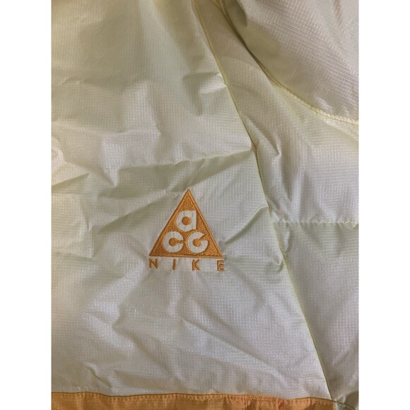 New Nike ACG Water Repellent Nylon Down Jacket Yellow Size XL CD7660-335 - Picture 2 of 6